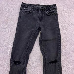 Trendy black ripped jeans